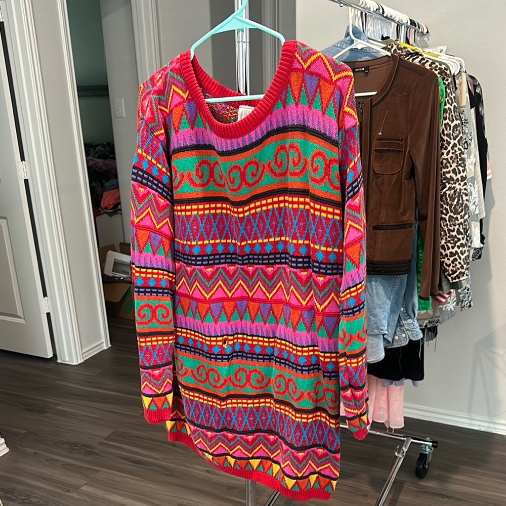 Colorful Geometric Pattern Women Sweater